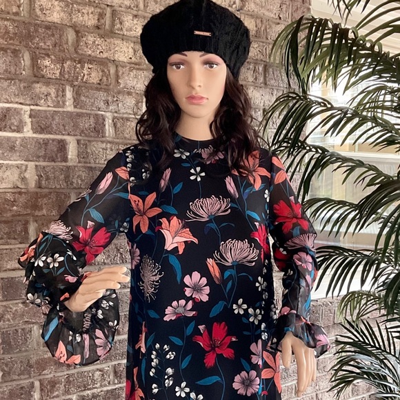 4๐๐๐๐ฉฑ๐ฉณX 20 WHO WHAT WEAR Dress ๐ - Picture 4 of 11